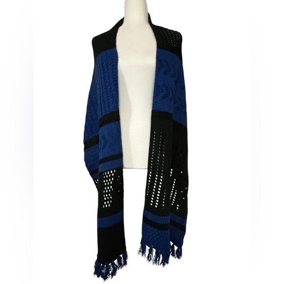 Sorel Women's Knit Scarf Blue Black 
One Size Striped - Picture 3 of 7